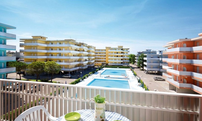 Bibione Apartment | Stylish and Functional Stay in Resort with Shared Pool