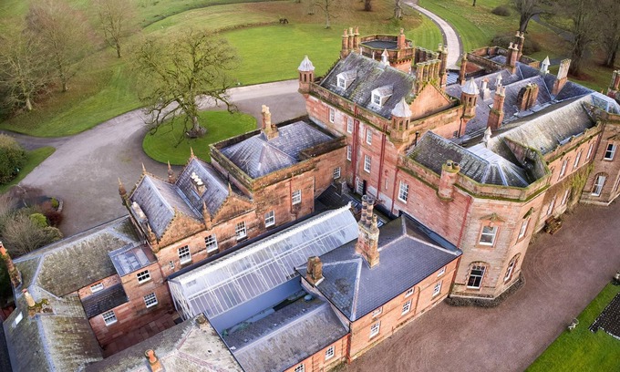 Carlisle Apartment | Stylish Apartment with Magnificent Views of The Netherby Estate