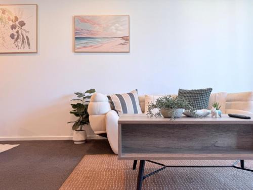 City East Apartment | Stylish Comfy 2bd Apt in CBR City Family&Business