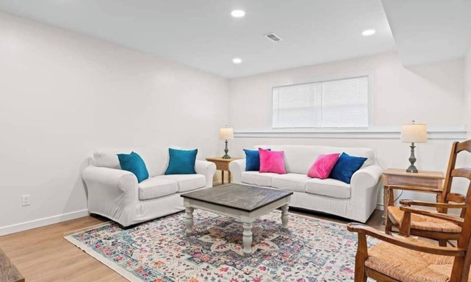 Richmond Apartment | Stylish, Fully Furnished Apartments - Comfort and Convenience, Just Like Home