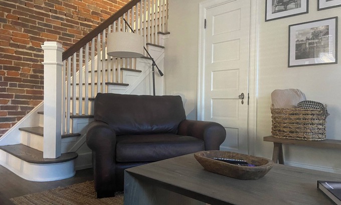 Wyomissing House | Stylish Home Steps from Penn Ave - Updated Retreat