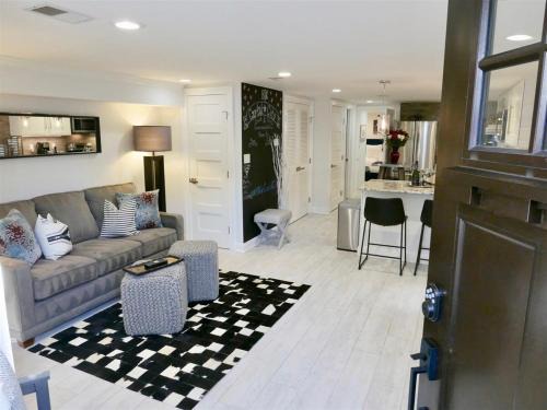 Shaw Apartment | Stylish & Modern Apt Shaw PKING