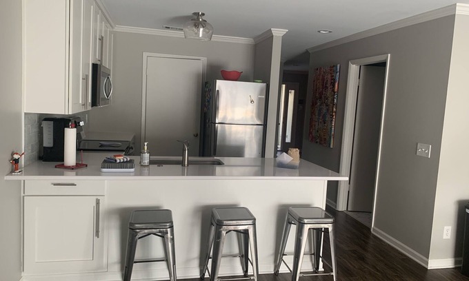 Auburn Condo | Stylish Stay Near AU Stadium and Downtown!