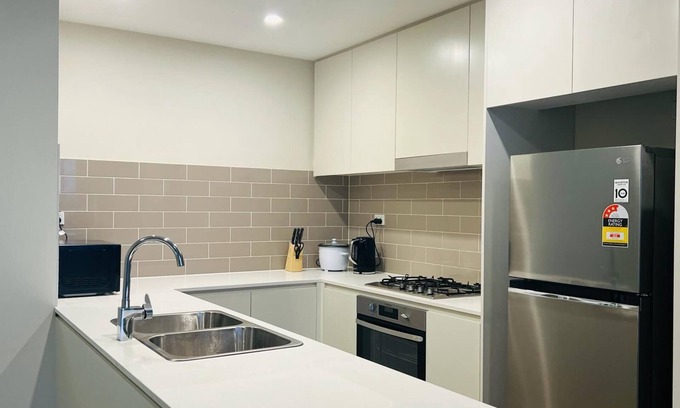 Burwood Apartment | Stylish Two Bedroom Apartment Burwood Sydney close to everything, Free parking
