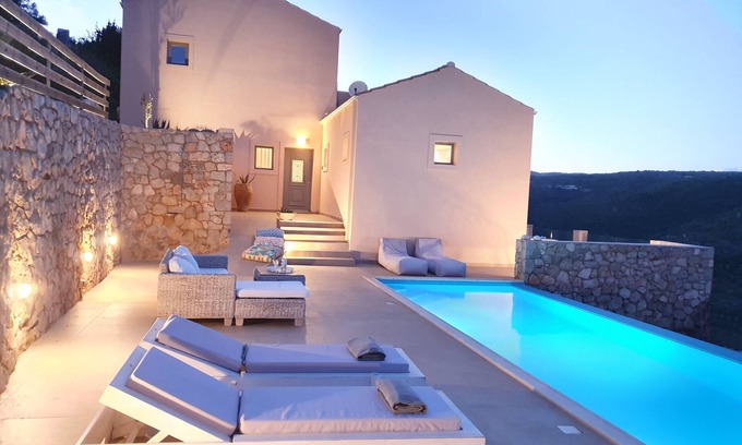 Sivota Villa | Stylish Villa Albatross with Infinity Pool & stunning SeaViews