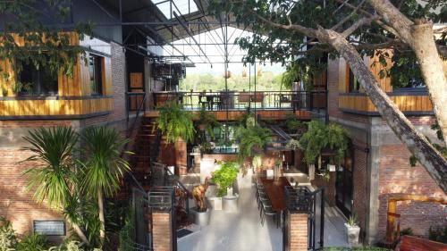 Phrae House | SuanGlangNa