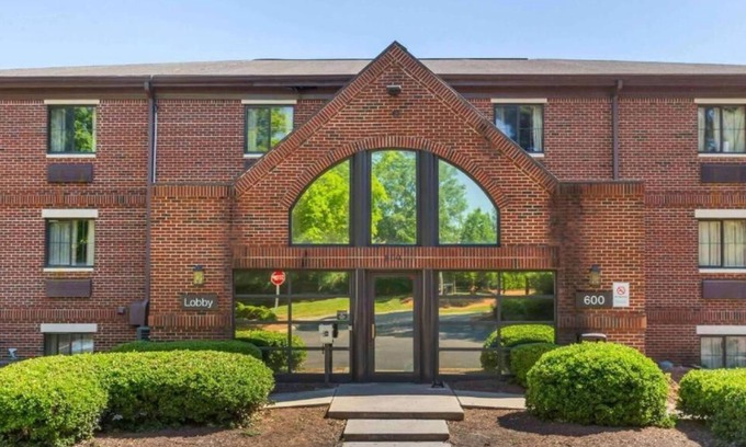 Cary Hotel | Suburban Studios Cary – RDU Airport