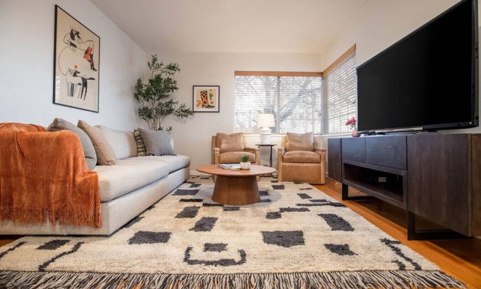 Sugar House House | Sugar House Basecamp - 30 Minutes to Ski Resorts!