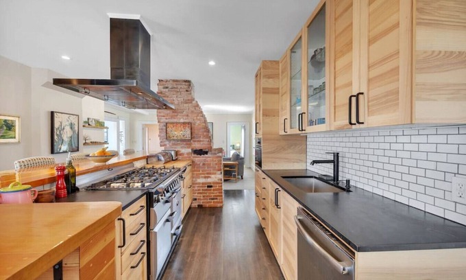 Lamoine House | Sugar Maple Farm near Acadia, Bar Harbor with FirePit, Large Deck