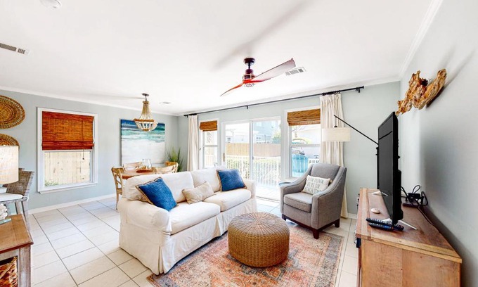 Seagrove Beach Apartment | Sugar Sand Oasis