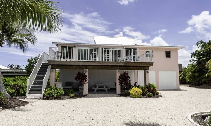 Sugarloaf Shores House | Sugarloaf Sunrise