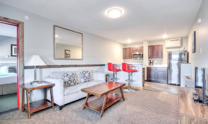 Rapid City Apartment | Suite 204 - 1BR Apartment | 1 Bed, 1 Bath