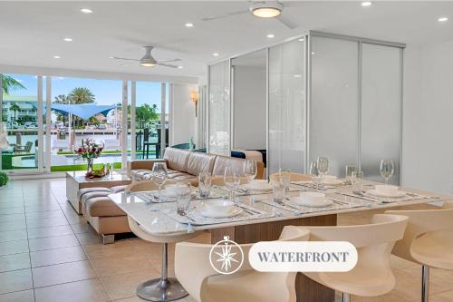 Barrier Island Apartment | Suite by Beach Waterfront Lago Key Three