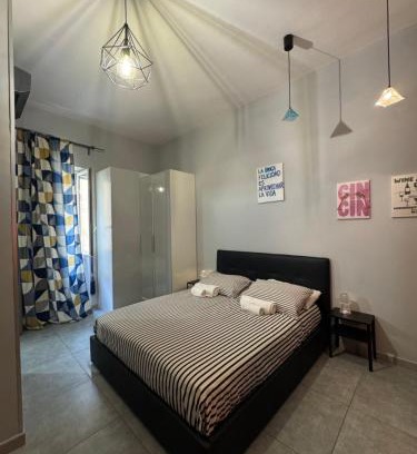 Quartieri Spagnoli House | Suite D10S