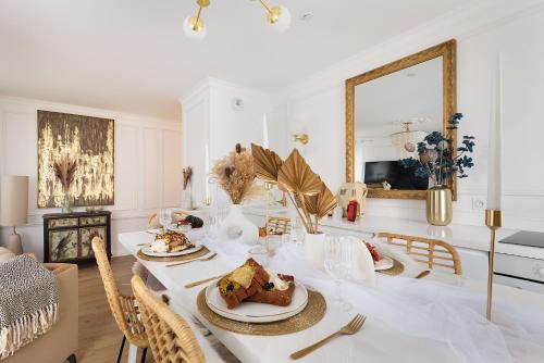 Bagneux Apartment | Suite de Luxe à 10 min de Paris - Sauna, Cinéma