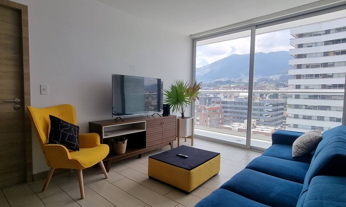 Quito Apartment | Suite La Martina Quito, 2 Personas en La Carolina ¡A 5 Minutos del Metro!