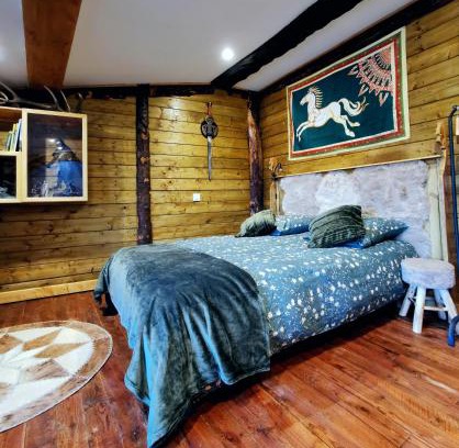 Vertaizon House | Suite privative Le seigneur des Anneaux Arnor