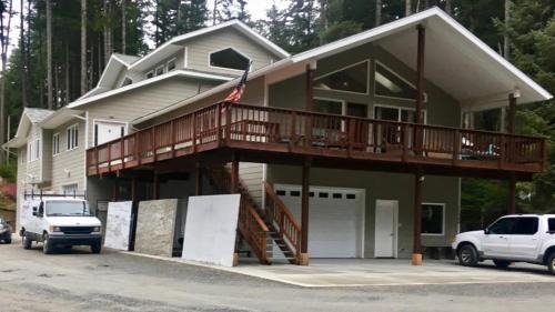 Juneau Apartment | Suite Rock near glacier and Auke Bay harbor -DISCOUNTS ON TOURS!