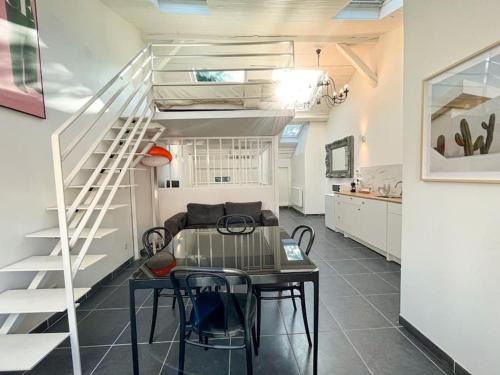 Republique - Tolstoi Apartment | Suite Spring Palm - Wifi - Check in h24