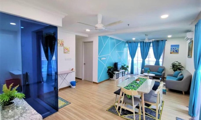 Malacca City Apartment | Suite Stay@The Wave Melaka/Corner Unit