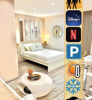Mailloles Hotel | Suites DUBAI chambre privée avec espaces communs