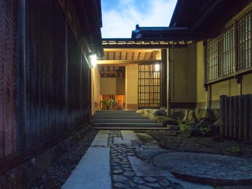 Hida Villa | SUKIYA-zukuri Suehiro