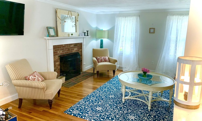 Harwich House | Summer home in Harwich: 3 bedrooms, 2 baths and a 20x20 deck to enjoy!