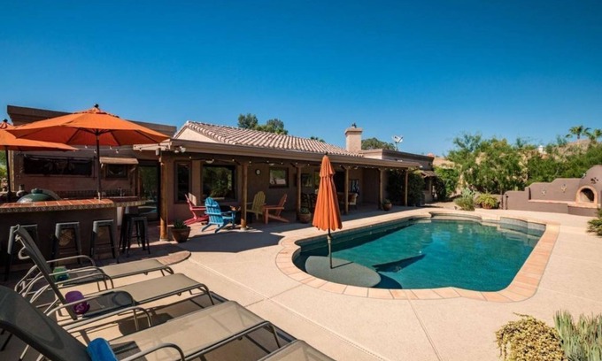 Pinnacle Peak Shadows House | SUMMER SAVINGS from 149 a night! Book your summer vacay today!