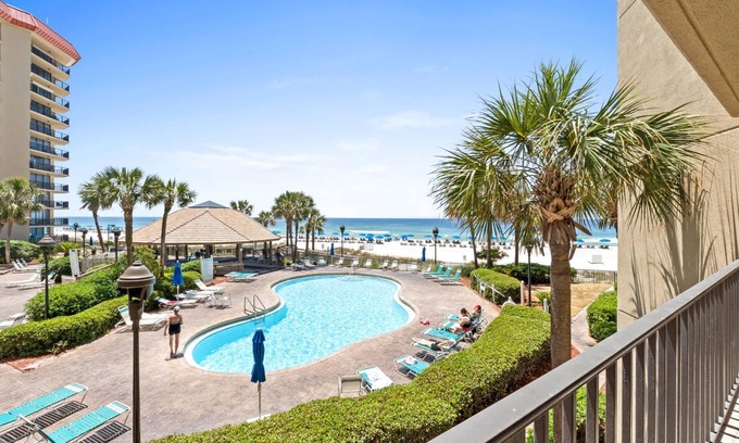 Biltmore Beach Condo | Summerhouse 212C - Beachfront, Beach Service Included- Pools, Hot Tub, Free Golf