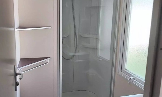 Saint-Cyprien House | Sun & Sea - Camping Le Bosc * - 784 MOBILE HOME 3 ROOMS CLIM TV 4 to 5 people - 4 pers. included in the tariff