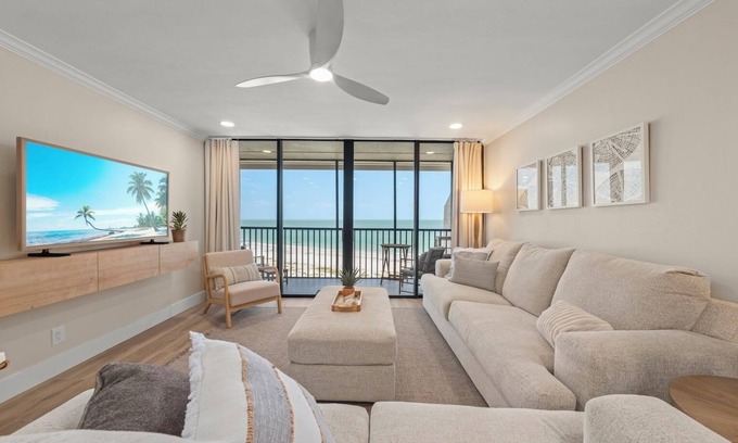 Sanibel Condo | Sundial A408: Direct Gulf Front Views from Top Floor!