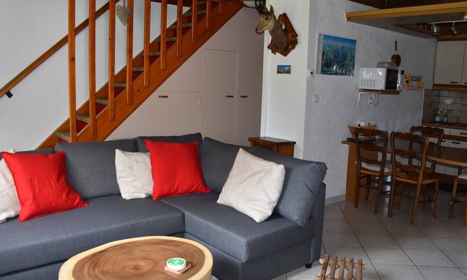 Pralognan-la-Vanoise Ski Chalet | Sunny Chalet with Garden, Sleeps 6, Close to Shops & Skiing