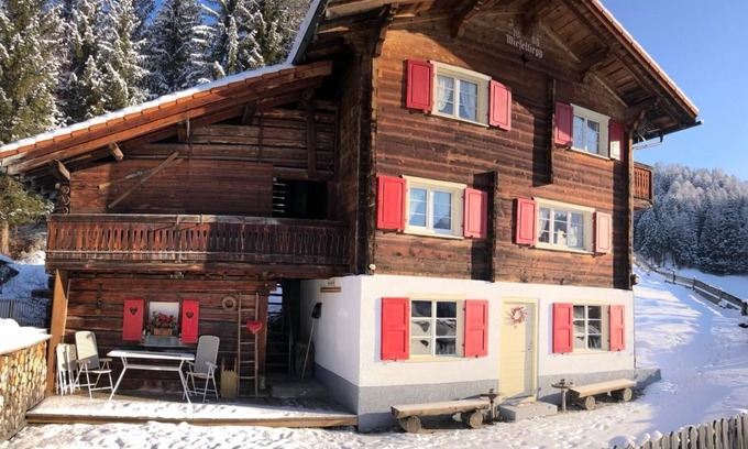 Litziruti Ski Chalet | Sunny Chalet Arosa for sole use