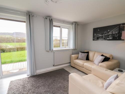 Llanfihangel Tal-y-llyn House | Sunny Cottage