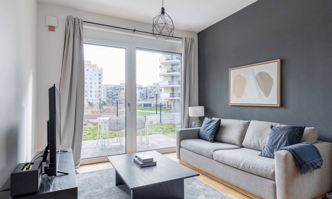 Donaustadt Apartment | Sunny Donaustadt 2BR w/Storage, Private Garden, near U1, by Blueground