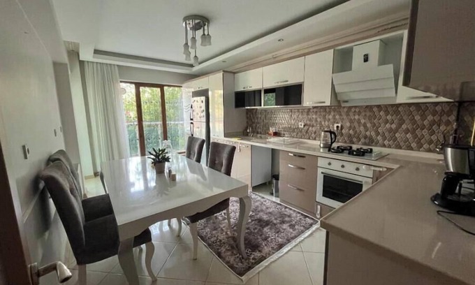 Yenimahalle House | Sunny Retreat