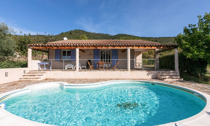 Roquebrun Villa | Sunny Roquebrun Getaway