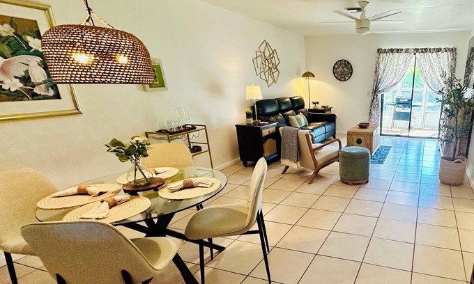 Sun 'N Lake Villa | Sunny Sebring Escape with your own pool!