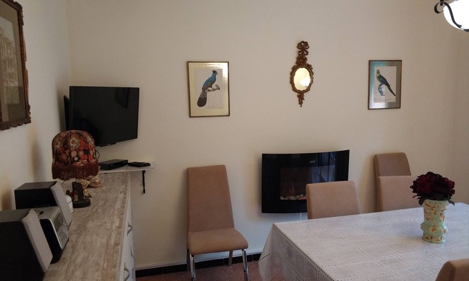 Platja d'Aro Apartment | Sunny terrace and a short distance from the beach.