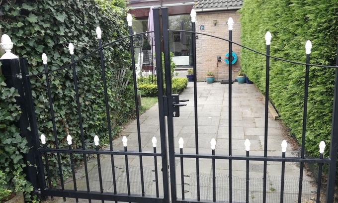 Brouwershaven Apartment | Sunny vacation home near Grevelingenmeer+enclosed garden/terrace and gazebo