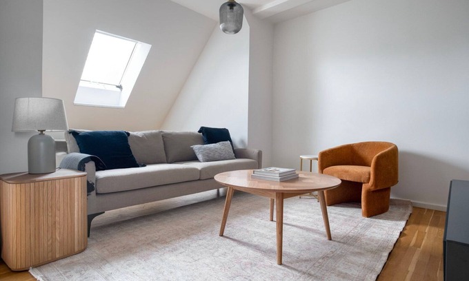 Zehlendorf Apartment | Sunny Zehlendorf 3BR, Fully Furnished & Equipped, by Blueground