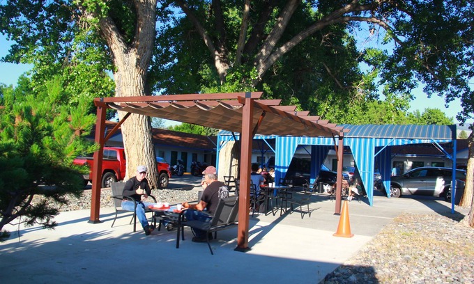 Cody Hotel | Sunrise Motor Inn