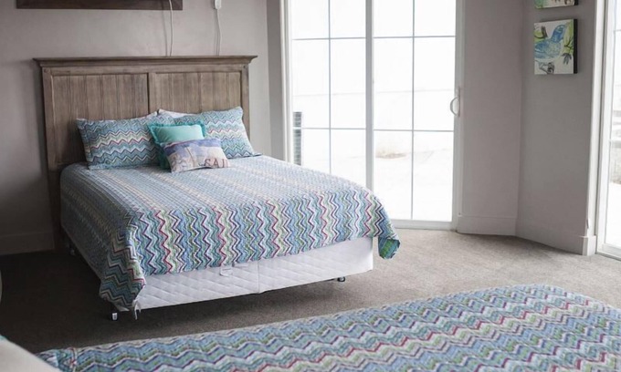 Harbor Village Hotel | Sunrise Resort Room #105 | 0 Bed, 1 Bath