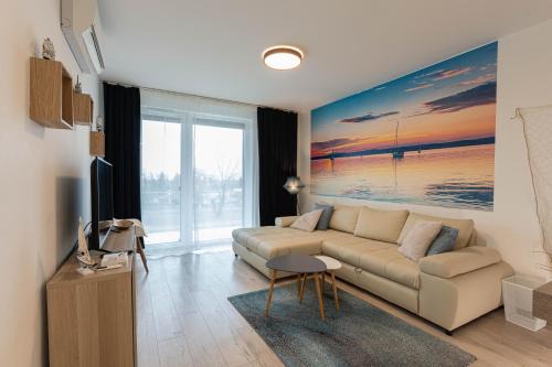 Fonyodliget Apartment | Sunset Port 402