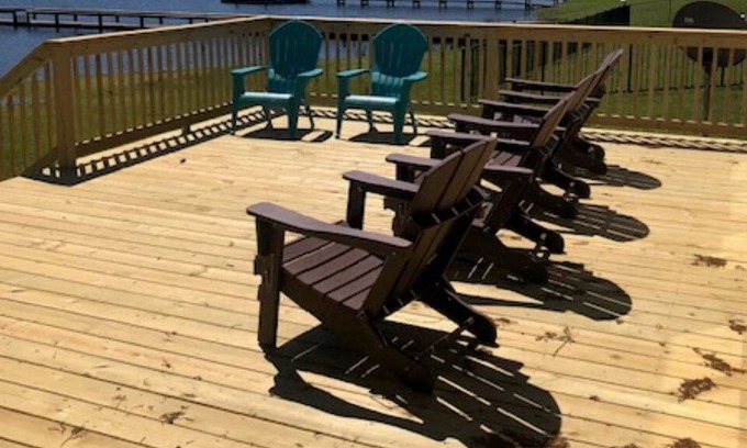 Prosperity House | SUNSET VIEWS with EVENING CRUISE Retreat