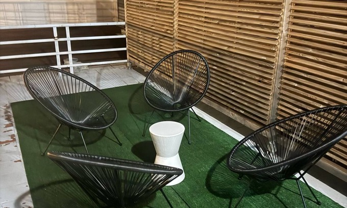 Pointe-a-Pitre Apartment | Sunshine - Luminous terrace