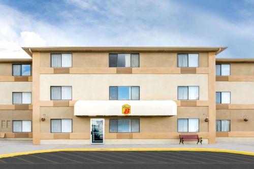 Cedar City Hotel | Super 8 by Wyndham Cedar City