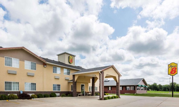 Ida Grove Hotel | Super 8 by Wyndham Ida Grove