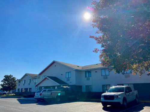 Maysville Hotel | Super 8 by Wyndham Maysville KY
