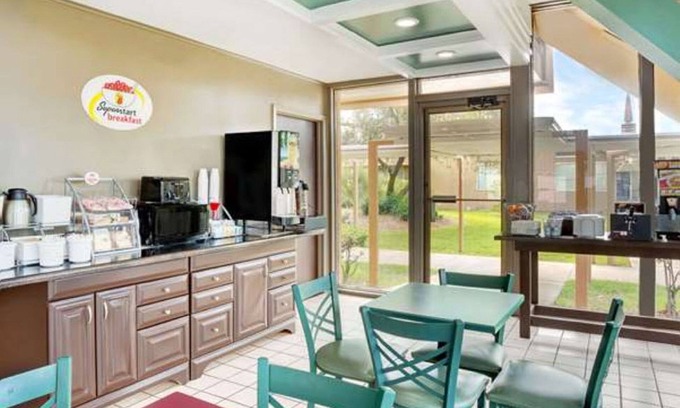 St. Augustine Hotel | Super 8 by Wyndham St. Augustine